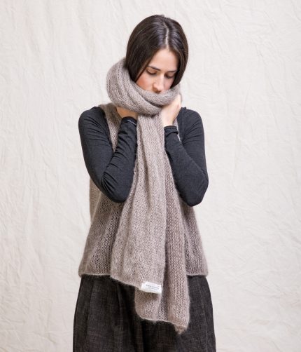 HK SCARF PLUME